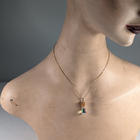 Small Aurora Borealis crystal pineapple pendant with gold tone necklace - Picture 7 of 9